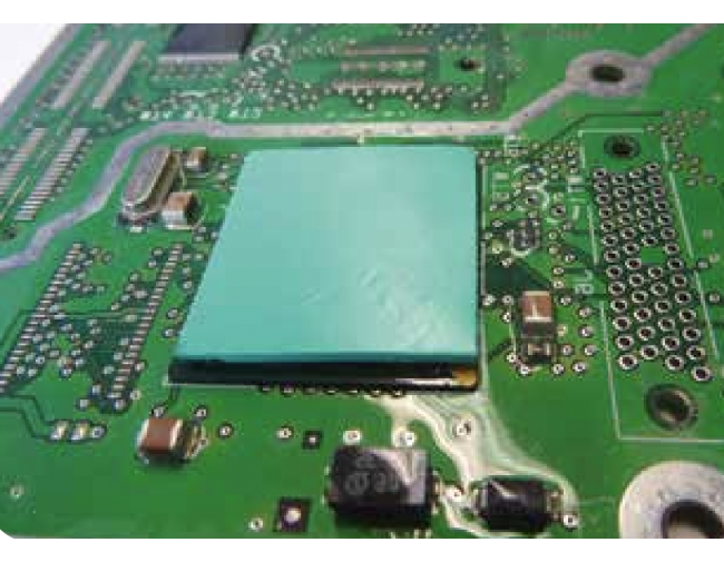 电磁波吸收厚垫片 ▎Kerabsorb 1500 & 2500